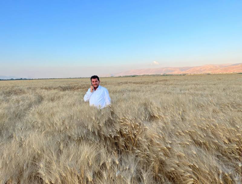  رئيس نقابة مزارعي القمح والحبوب خالد شومان يناشد وزير الزراعة..