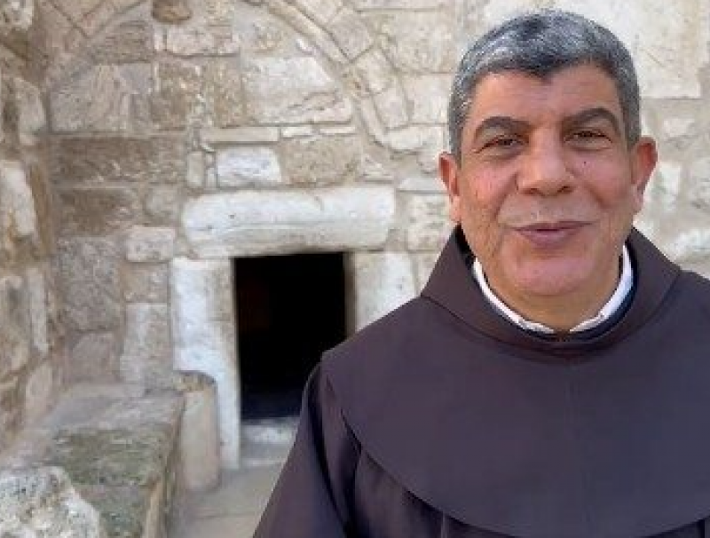 نائب حارس الاراضي المقدسة: الباب وحده من يرفع الصوت للمطالبة بوقف اطلاق النار في غزة