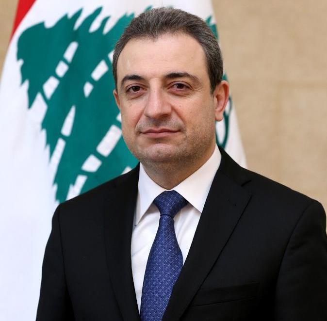  وزير الصناعة في حكومة تصريف الأعمال وائل أبو فاعور