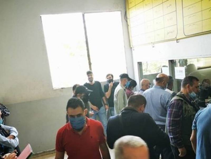هلع في النافعة الدكوانة…. اكتشاف اصابة موظف في قلم المالية بكورونا بعد مخالطته لمواطنين وموظفين!!
