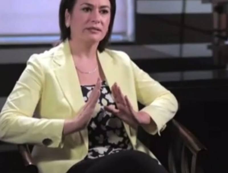 المرأة التونسية تحصد المساواة في تشكيلة الحكومة والاردنية على الهامش