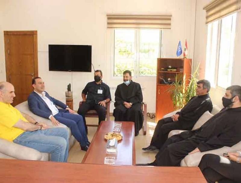 مرتضى يزور جامعة الروح القدس في زحلة