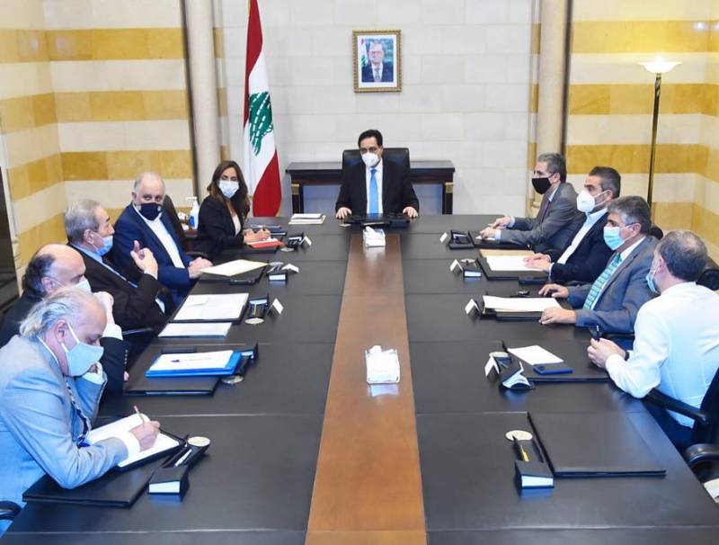 دياب ترأس اجتماعا بحث في إعادة تشغيل معمل الكرنتينا للنفايات وتوسعة مطمر الجديدة