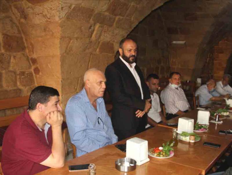 إفطار بذكرى المولد النبوي في طرابلس ودعوة للمشاركة غدا في مسيرة ردا على ماكرون