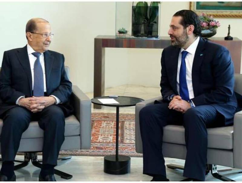  استقبل رئيس الجمهورية العماد ميشال عون الرئيس المكلف سعد الحريري، وتابع معه درس ملف تشكيل الحكومة الجديدة في جو من التعاون والتقدم الإيجابي.