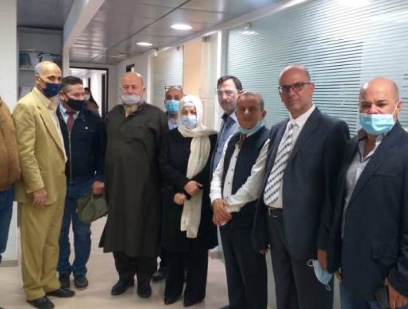 جمعية اهالي الطلاب في الخارج التقت النائبة الحريري