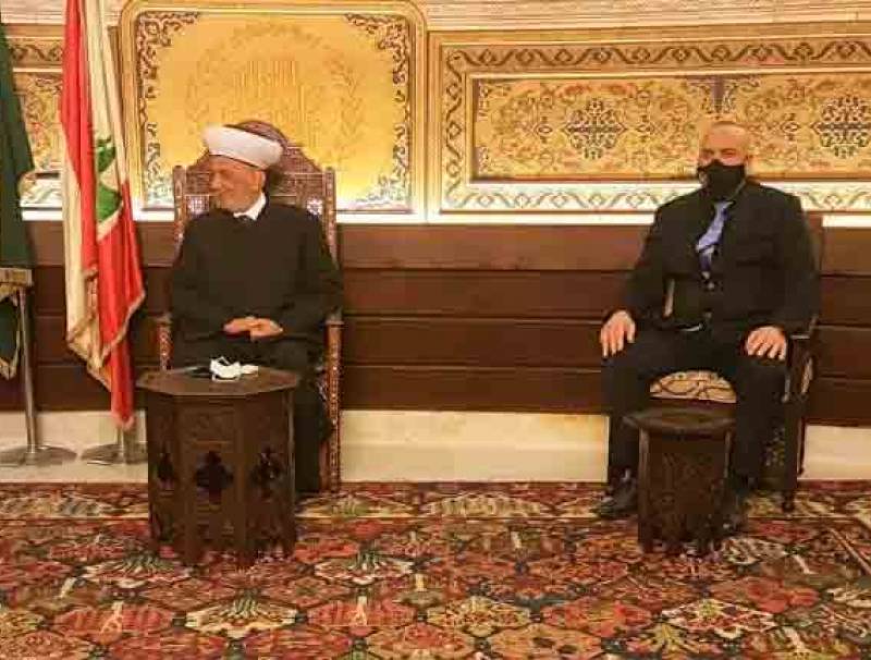 دريان التقى قهوجي والكعكي نقلا عنه: من يضع العقبات والعراقيل لتشكيل الحكومة اصبح واضحا للعيان