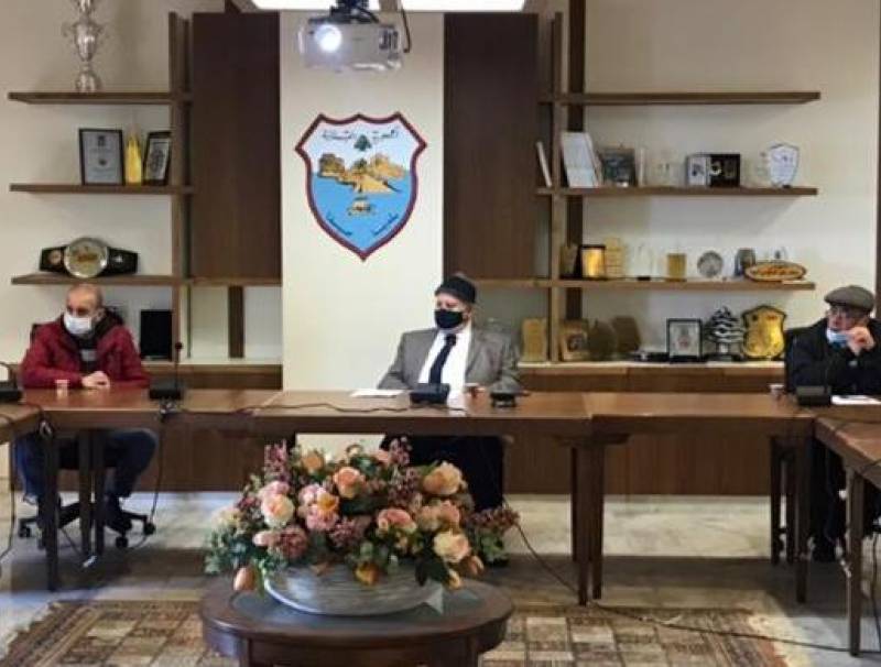 لقاء بين السعودي وتجمع رجال الأعمال في صيدا عرض النتائج السلبية لإقفال المؤسسات والمحال