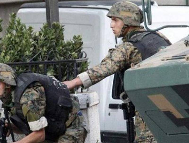 بعد اعترافات موقوفين من “داعش”… الجيش يداهم منازل في عرسال