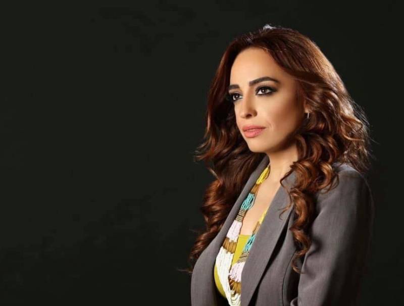  مارغوريتا زريق بحبر القلم تثور لان لبنان قضيتها وحلمها الاكبر