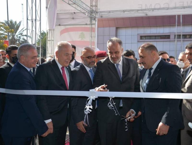 بوشكيان ممثلا ميقاتي ودبوسي والخباز يفتتحون معرض صنع في لبنان على أرض العراق