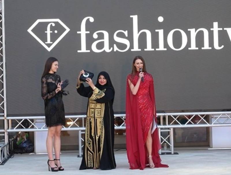 Mona Al Mansouri Triumphs with the Excellence Award 2024 at Fashion TV Award in Cannes